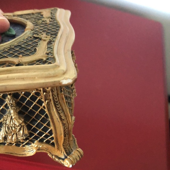 San Francisco Music Box Company Phantom Music Box - Picture 8 of 16